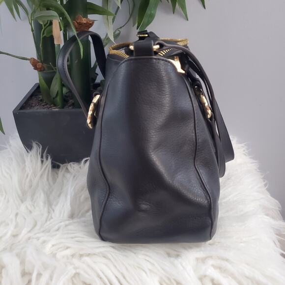 Aimee Kestenberg Black Soft Leather Shoulder Bag - Picture 11 of 14